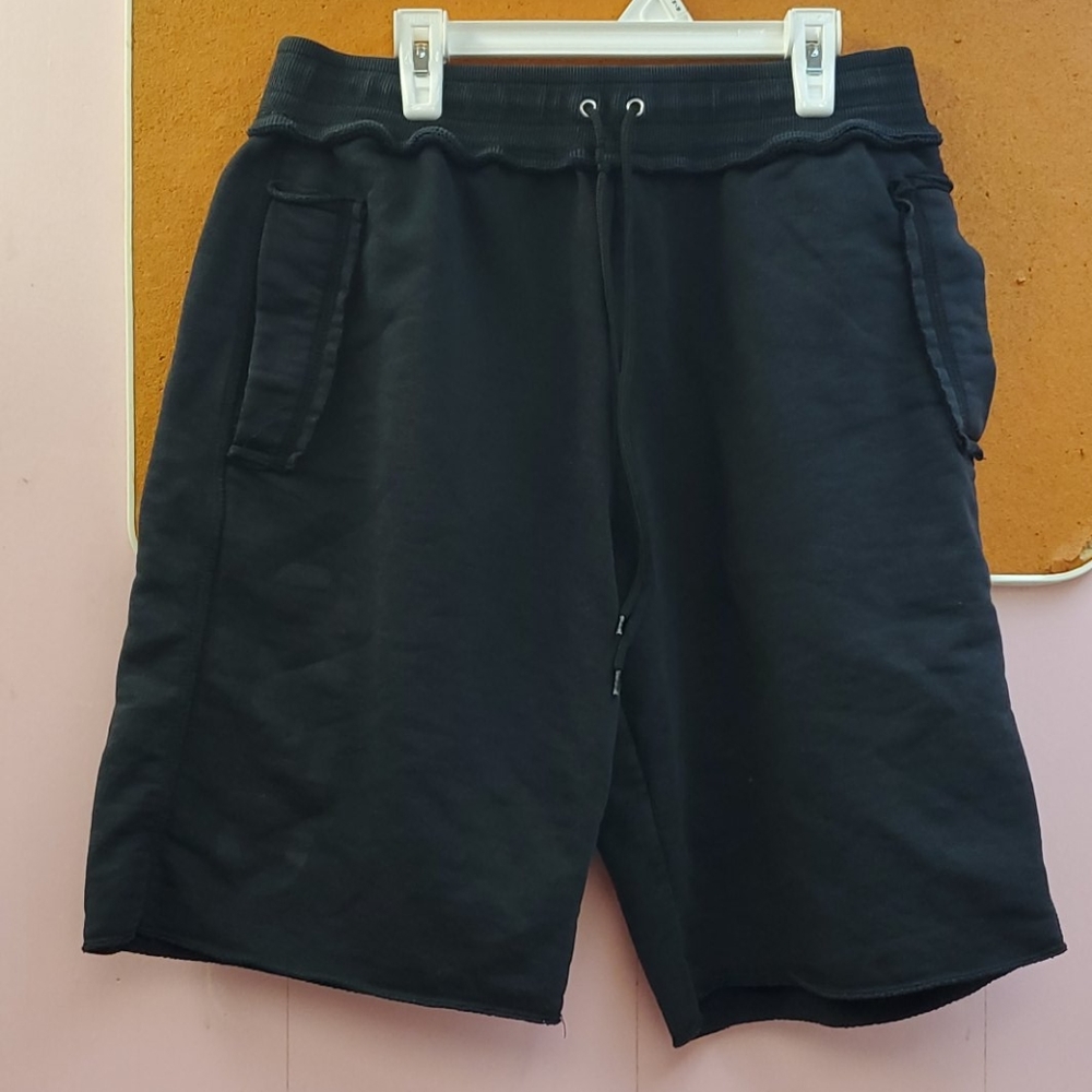 Mens shorts Size L